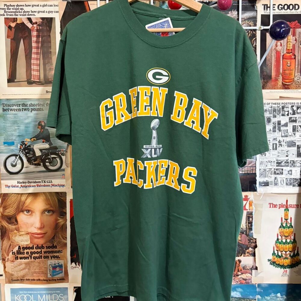 Nfl Men's Green T-shirt